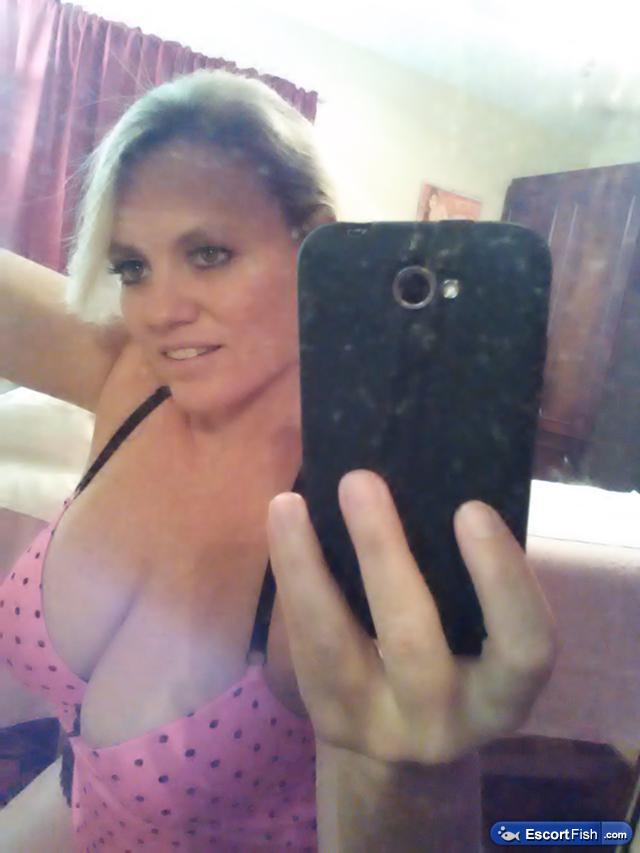 blonde massage blonde massage